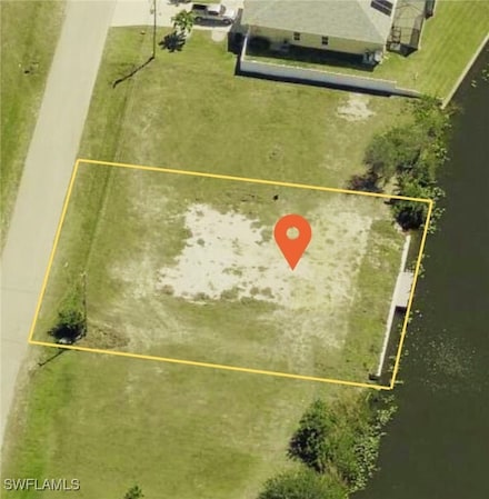 10 NW 29th Place, Cape Coral, FL 33993