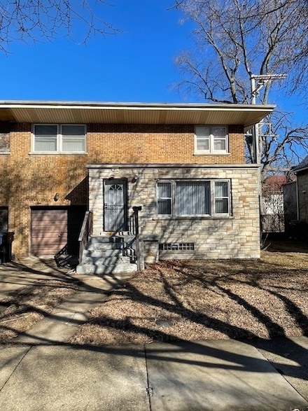 2654 E 77th St, Chicago, IL 60649