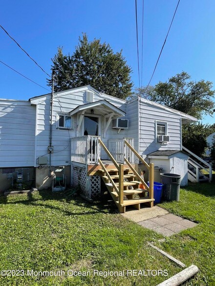 44 S Wall St, Neptune, NJ 07753