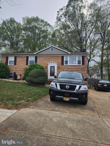 6707 Middlefield Rd, Fort Washington, MD 20744