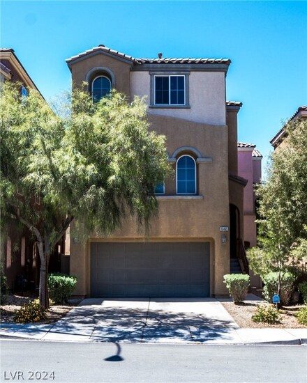 10465 Mann St, Las Vegas, NV 89141