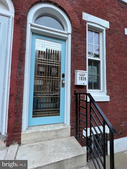 1939 N Hancock St, Philadelphia, PA 19122