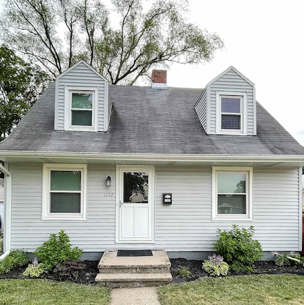 1152 8th St, Beloit, WI 53511