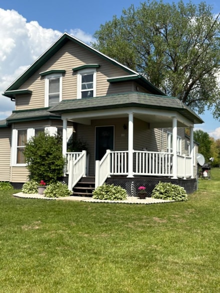 128 East St, Patch Grove, WI 53817