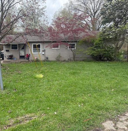 31923 Calhoun Ct, Westland, MI 48186