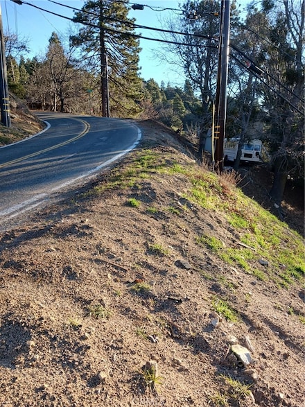 1 Crest Forest Dr, Crestline, CA