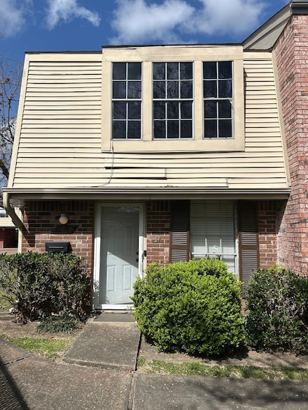 7819 Leonora St, Houston, TX 77061