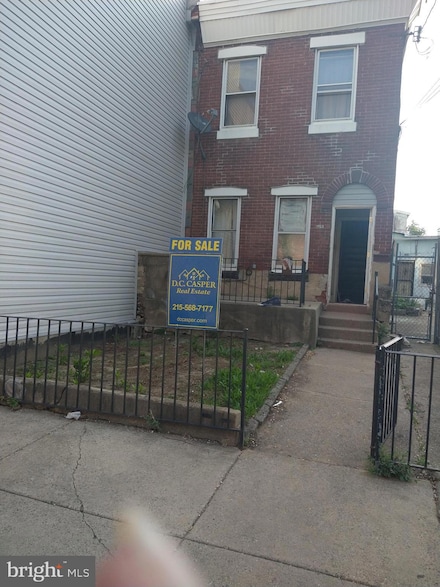 1933 E Huntingdon St, Philadelphia, PA 19125