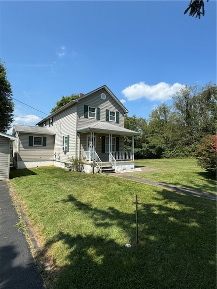 4 English Ln, Coral, PA 15731