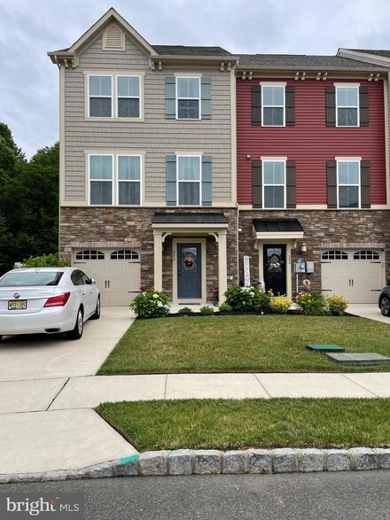 242 Iannelli Rd, Clarksboro, NJ 08020