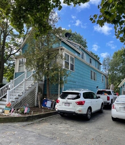 96 Burpee Rd, Swampscott, MA 01907