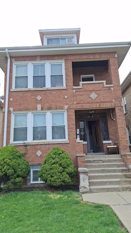 5754 S Whipple St Unit 1, Chicago, IL 60629
