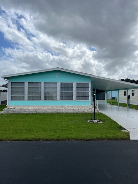 131 Lake Hazel Dr, Winter Haven, FL 33884