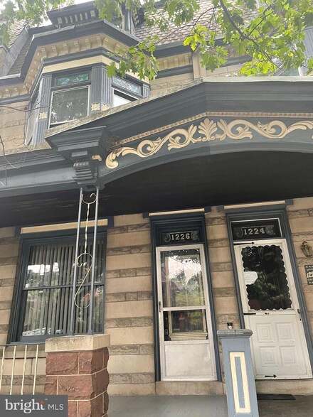 1226 Eckert Ave, Reading, PA 19602