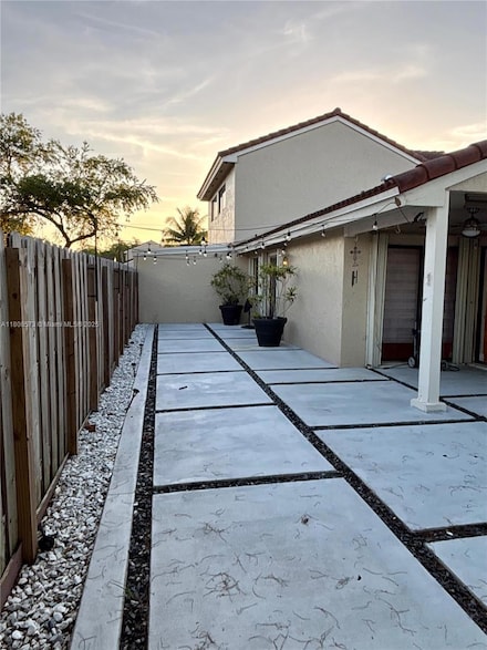 6542 NW 171st St, Hialeah, FL 33015