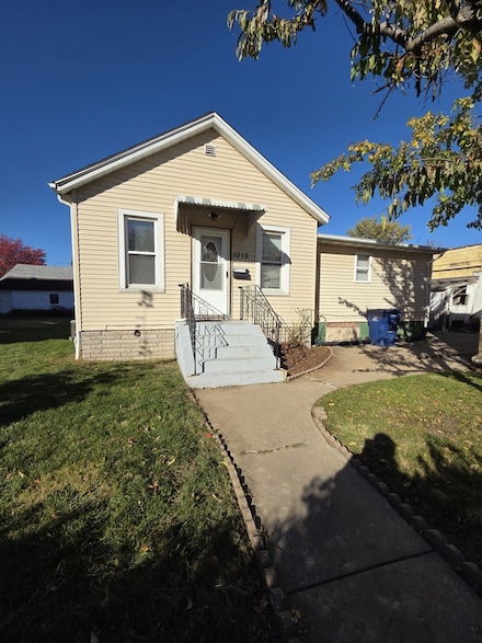 1015 8th St, La Salle, IL 61301