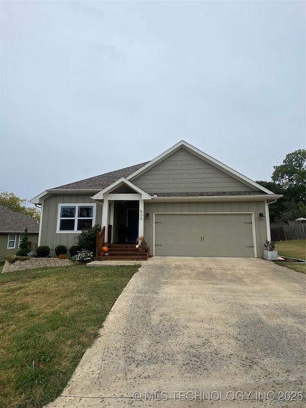 809 S Highland St, Ada, OK 74820