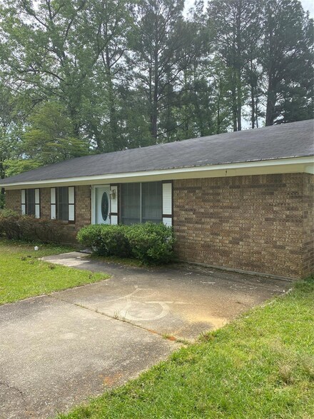 716 Horton St, Minden, LA 71055