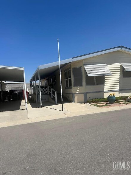 600 S Dennison Rd Unit 78, Tehachapi, CA 93561