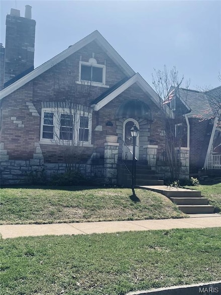 5636 Itaska St, Saint Louis, MO 63109