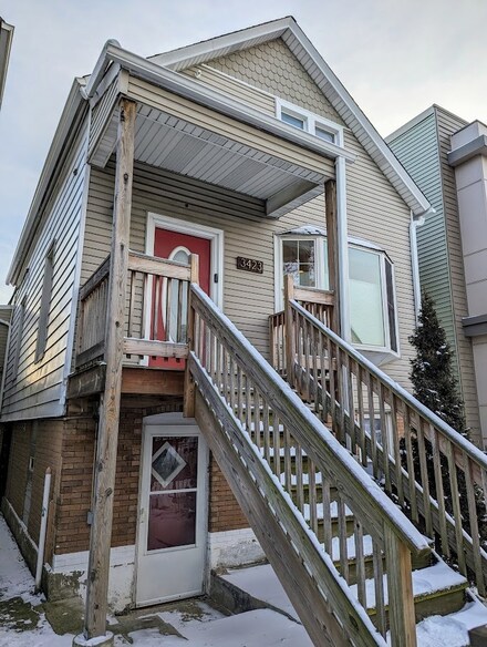 3423 W Dickens Ave, Chicago, IL 60647