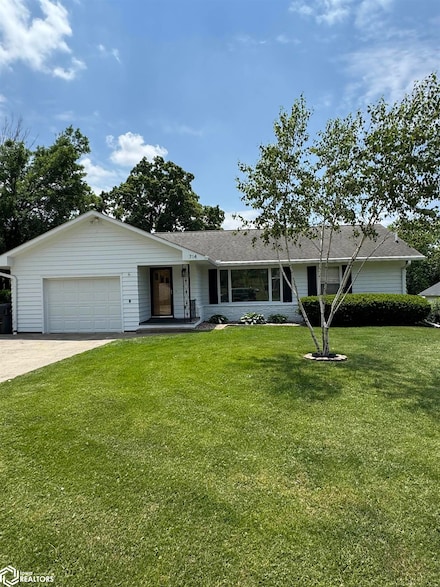714 Thorn St, Stanton, IA 51573