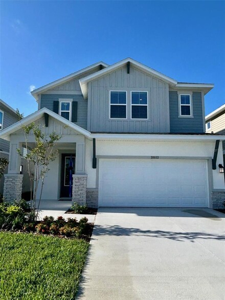 28932 Orange Berry Dr, Wesley Chapel, FL 33543
