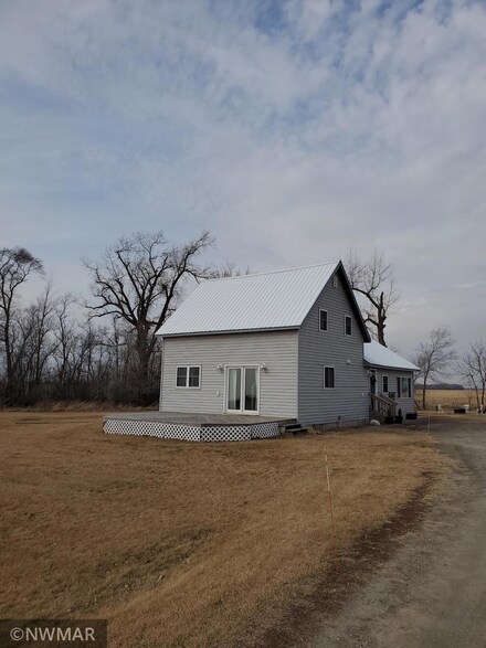15788 240th St SW, Red Lake Falls, MN 56750