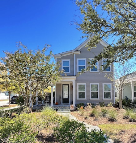 251 Summers Dr, Summerville, SC 29485