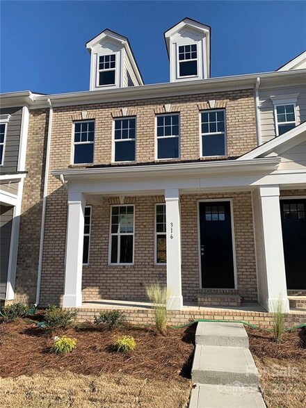 316 Cramerton Mills Pkwy Unit 14, Cramerton, NC 28032