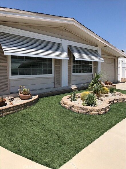 812 Avila Dr, Hemet, CA 92543