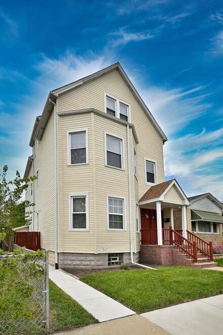 5104 N Austin Ave, Chicago, IL 60630
