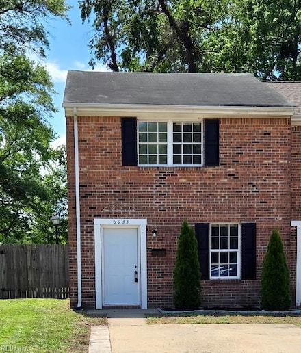 6933 Bonnot Dr, Norfolk, VA 23513