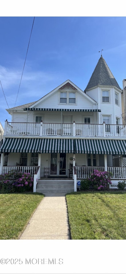 3 Bath Ave, Ocean Grove, NJ 07756