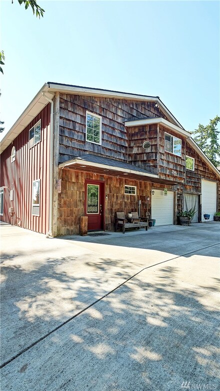 196 Nolton Rd, Nordland, WA 98358