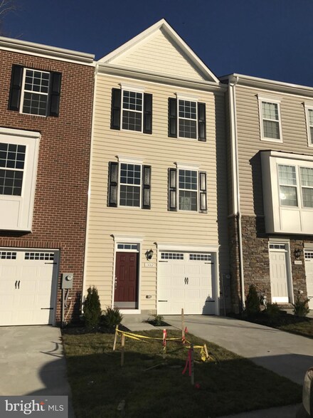 13002 Ricker Rd, Upper Marlboro, MD 20772