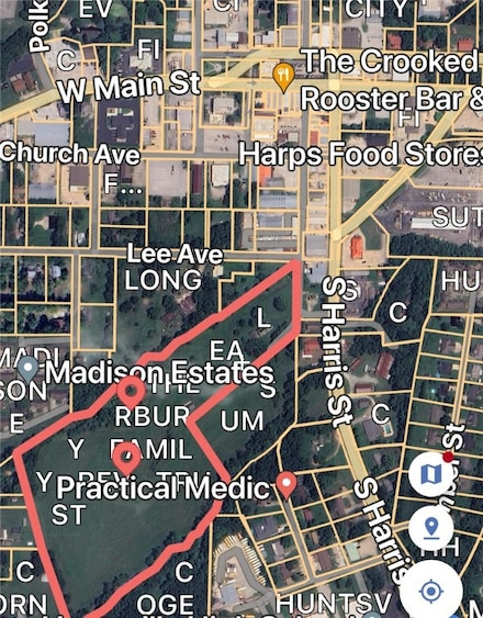 306 N College St, Huntsville, AR 72740