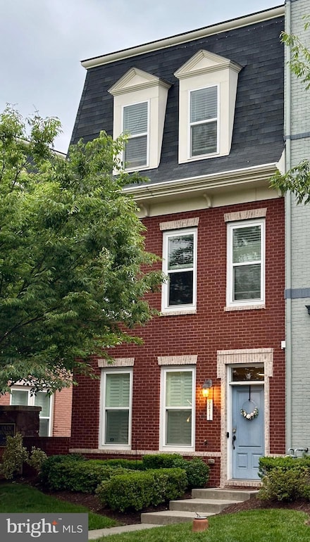 9411 Zebedee St, Manassas, VA 20110