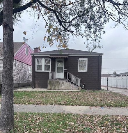 1813 N 40th Ave, Stone Park, IL 60165