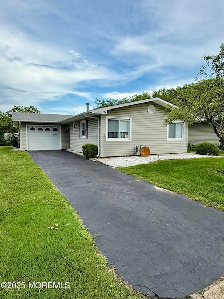 94 Clay Cir, Brick, NJ 08724