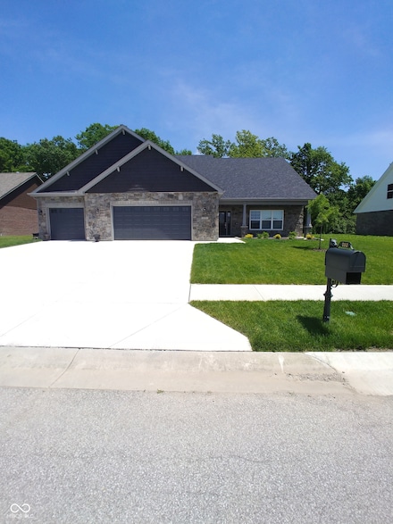 818 Bluegrass Trail, Kokomo, IN 46901