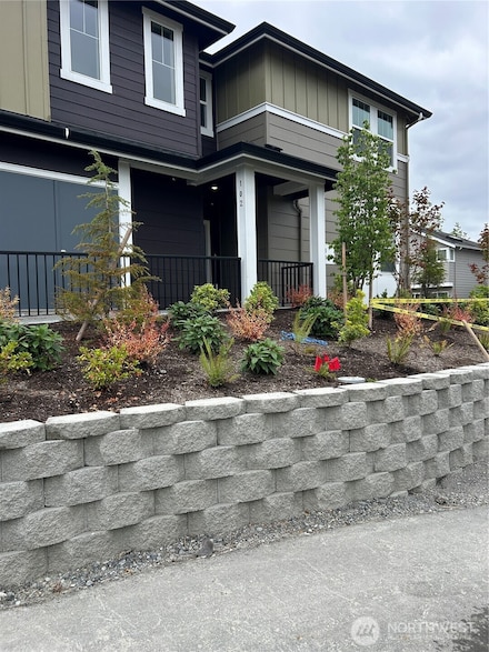19241 NE 69th Cir Unit 102, Redmond, WA 98052