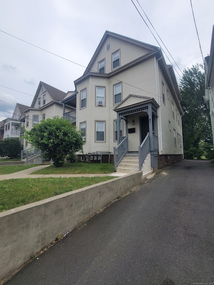 45 Mahl Ave Unit 47, Hartford, CT 06120