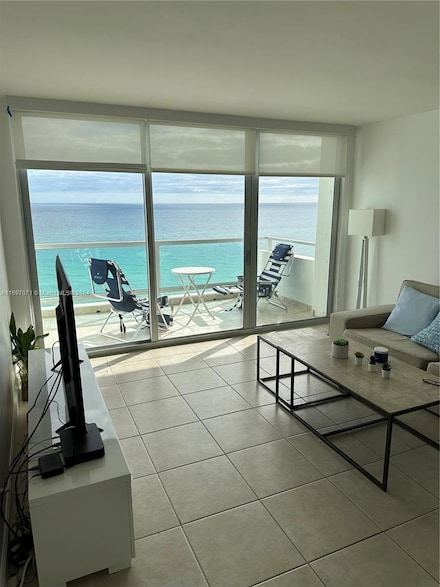 5161 Collins Ave Unit 1717, Miami Beach, FL 33140