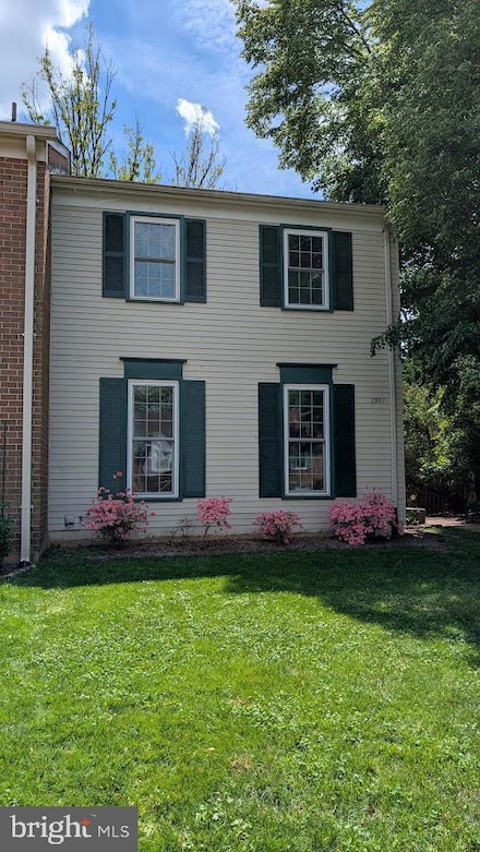 3901 Bradwater St, Fairfax, VA 22031