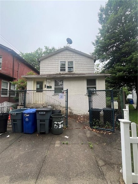 1530 Coleman St, Brooklyn, NY 11234
