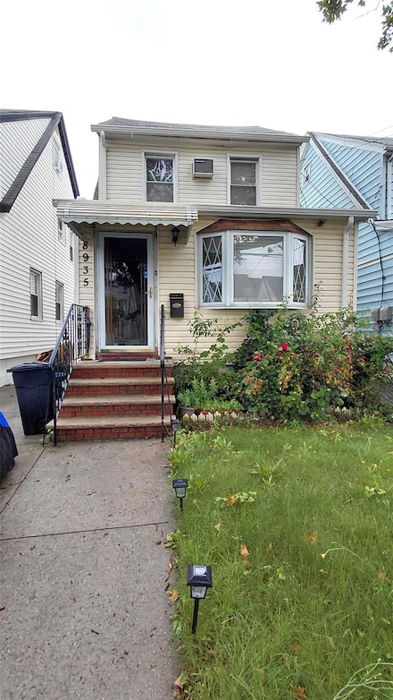 89-35 207th St, Queens Village, NY 11427