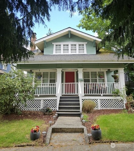 2817 N Warner St, Tacoma, WA 98407