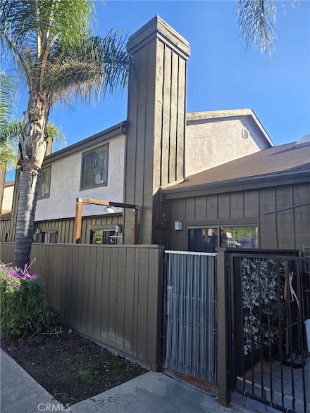 6100 Arbutus Ave Unit 42, Huntington Park, CA 90255