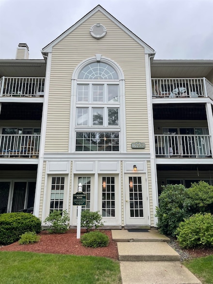 3 Galloway Rd Unit 4, Merrimack, NH 03054